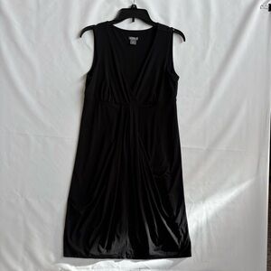 Ann Taylor Classic Black Sleeveless Midi Dress. Size Medium. INV25/329
